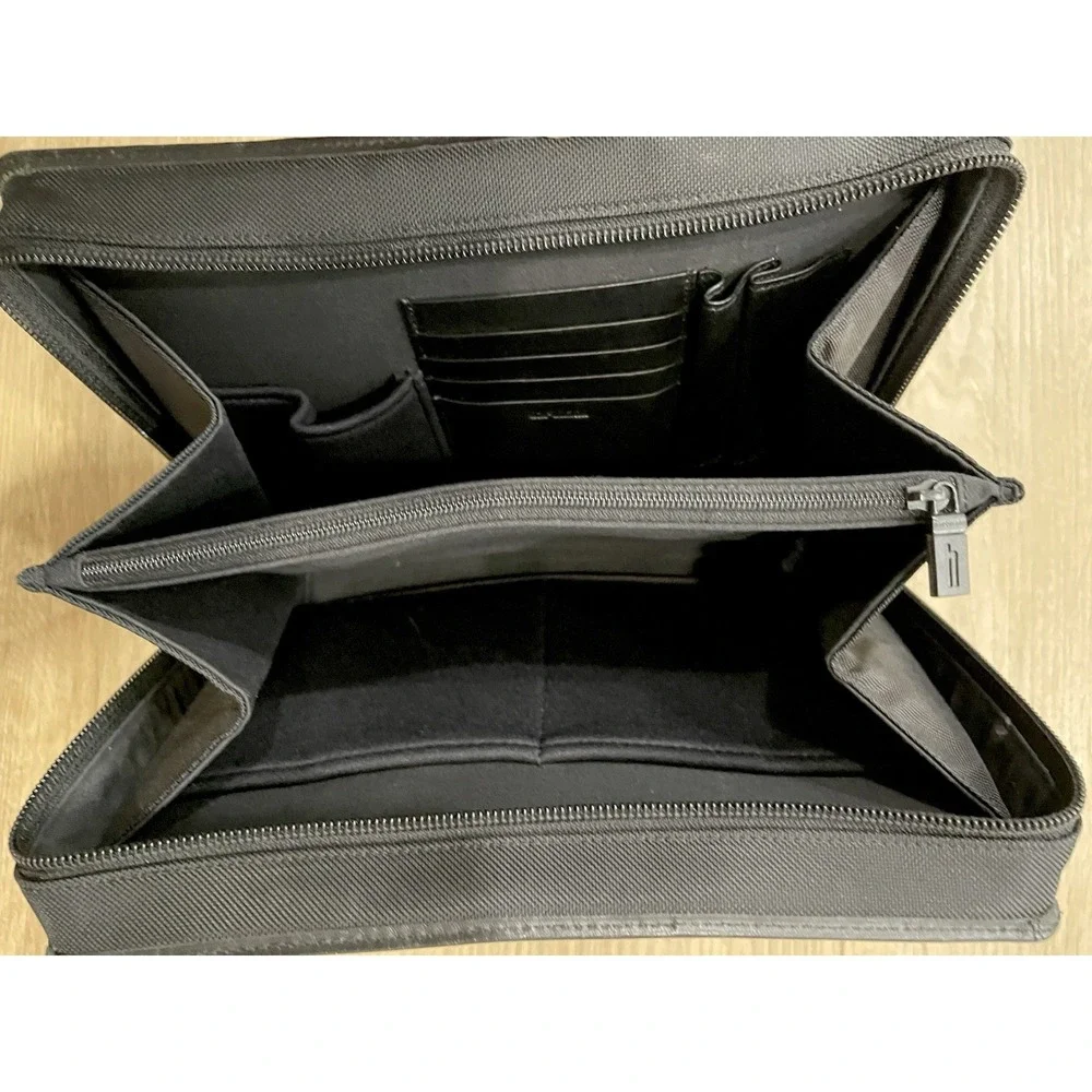 Hartmann Intensity Canvas Nylon & Leather Zippered Tech Portfolio Organizer Case